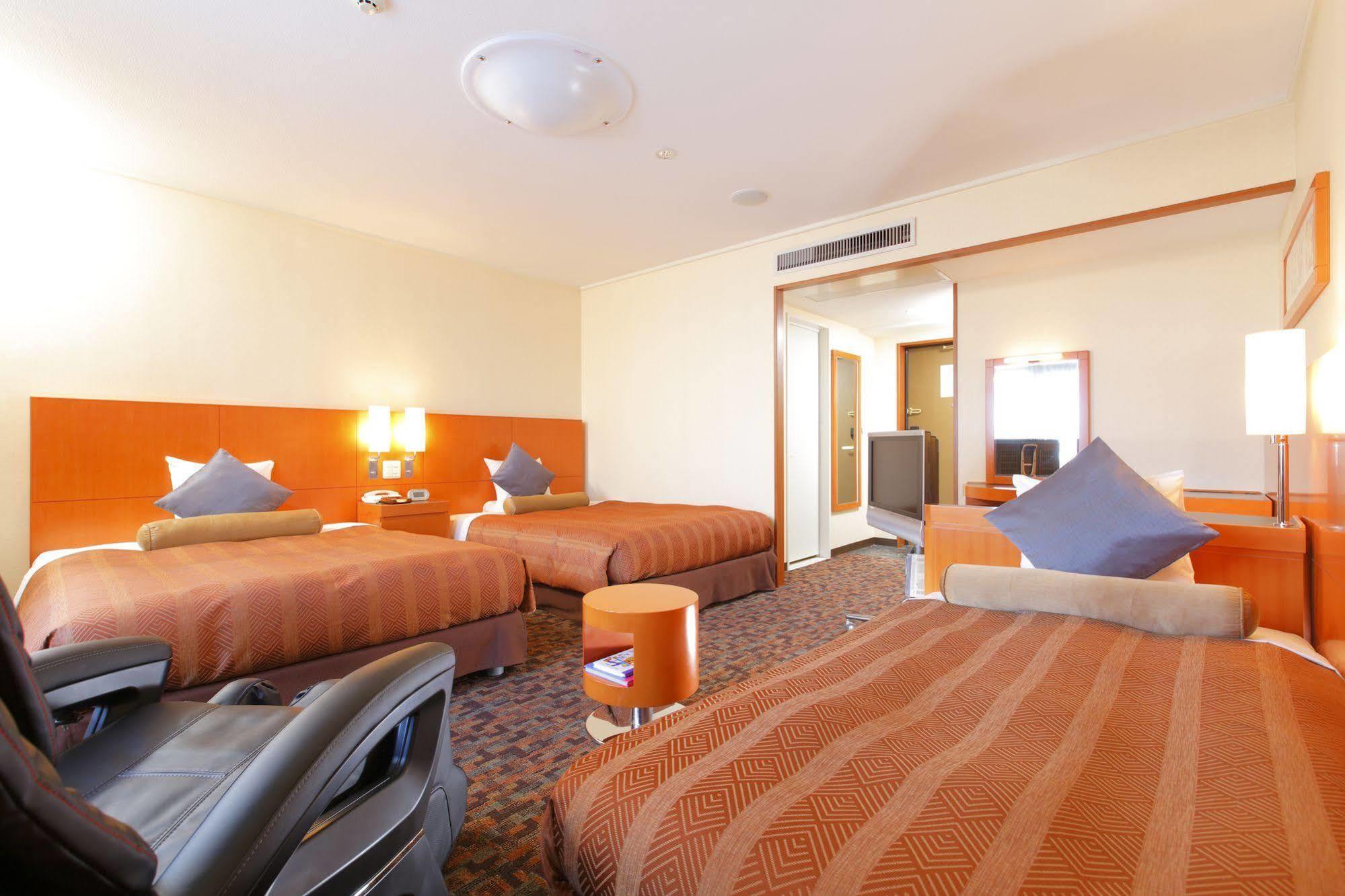 Hotel Mystays Maihama Urayasu Exterior photo